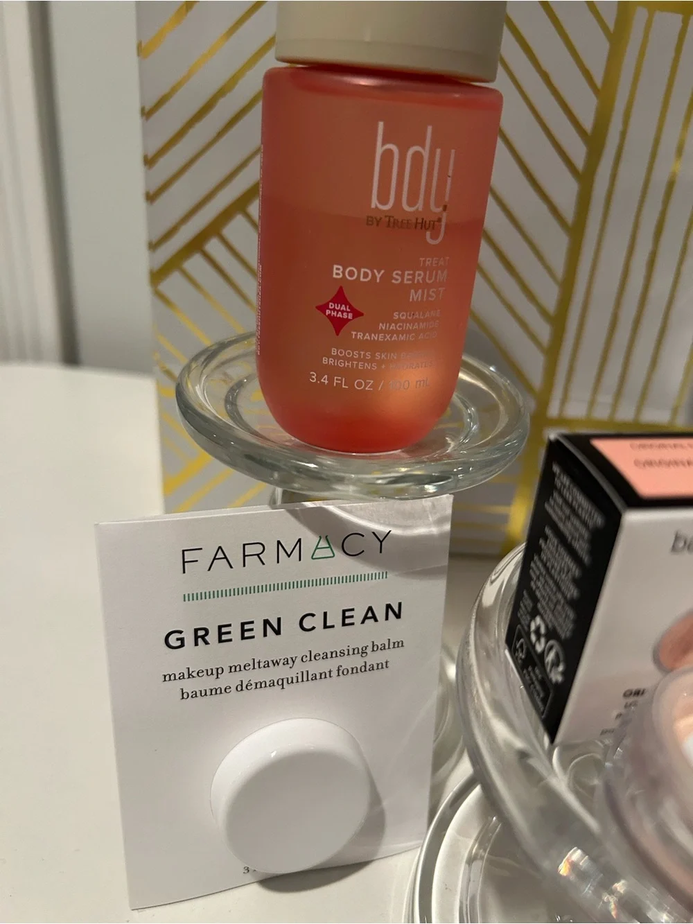✈️ 10-Piece Travel Beauty Essentials Set | Skincare, Haircare & Makeup | New